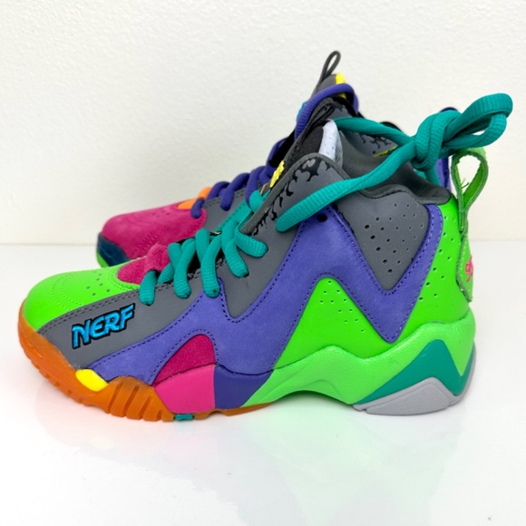Reebok Kamikaze II NERF NERFOOP New Basketball Shoes Size 4 - Picture 3 of 16